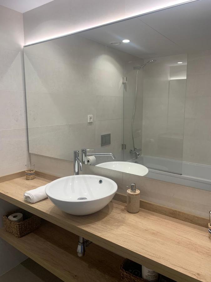 Calma S'Alguer Luxury Beach Apartment Palamós Eksteriør bilde